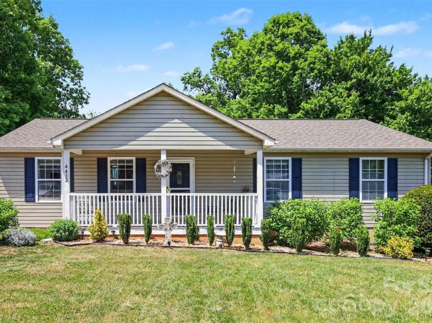 4432 Bennett Road, Morganton, NC 28655.  MLS# CAR4392239, YatesRealty ID 37237. 