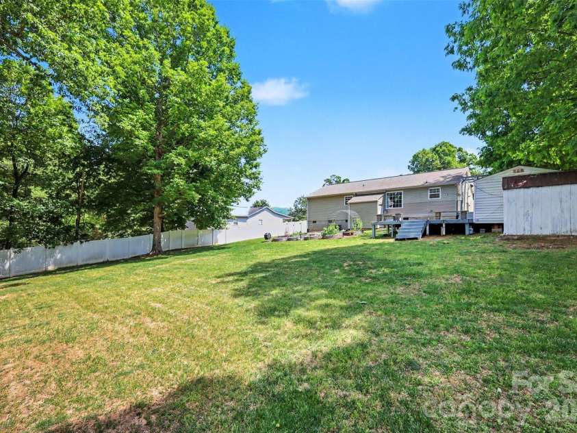 4432 Bennett Road, Morganton, NC 28655.  MLS# CAR4392239, YatesRealty ID 37237. 