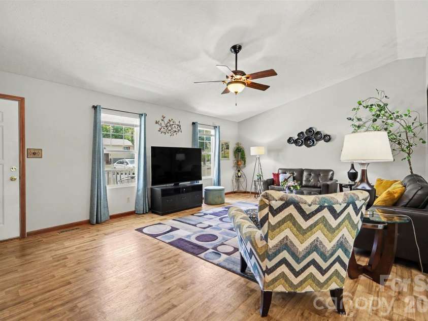 4432 Bennett Road, Morganton, NC 28655.  MLS# CAR4392239, YatesRealty ID 37237. 