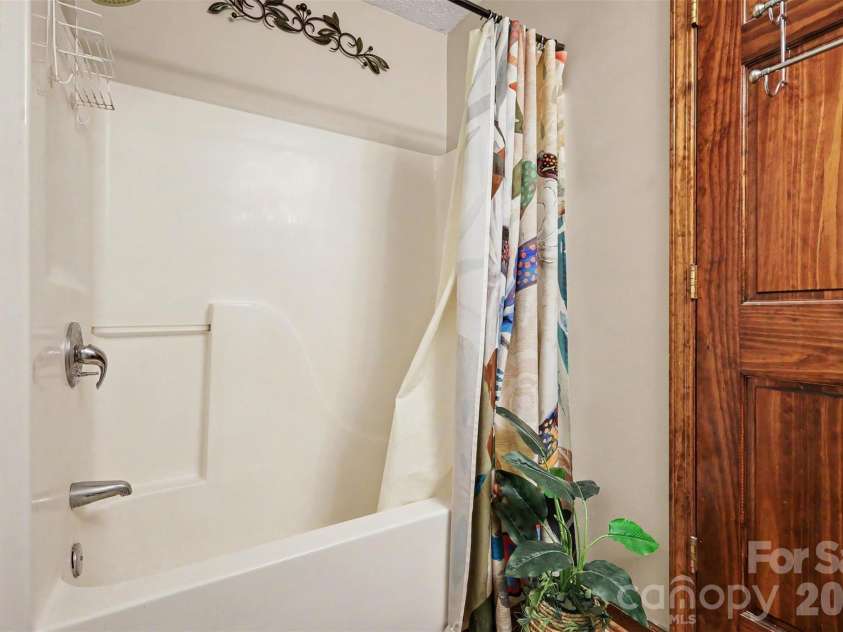 4432 Bennett Road, Morganton, NC 28655.  MLS# CAR4392239, YatesRealty ID 37237. 
