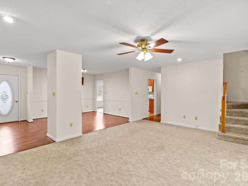 1082 Kingsway Drive, Salisbury, NC 28146.  MLS# CAR4335222, YatesRealty ID 3724. 