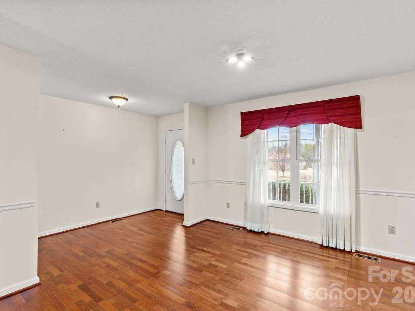 1082 Kingsway Drive, Salisbury, NC 28146.  MLS# CAR4335222, YatesRealty ID 3724. 