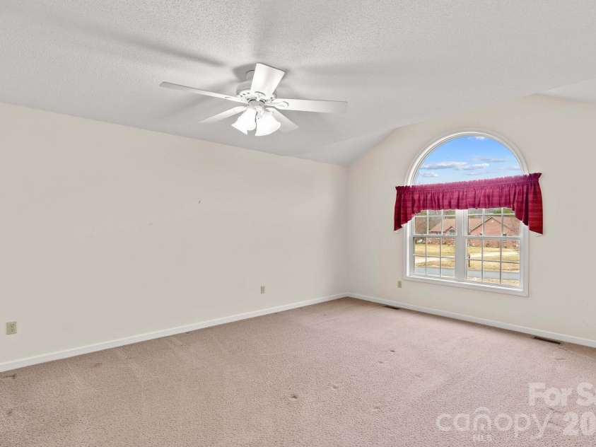 1082 Kingsway Drive, Salisbury, NC 28146.  MLS# CAR4335222, YatesRealty ID 3724. 