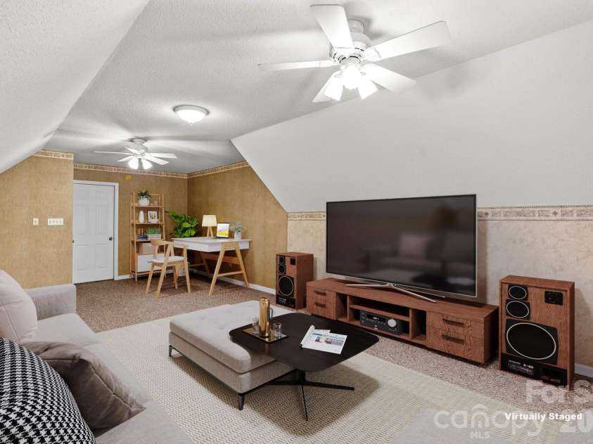 1082 Kingsway Drive, Salisbury, NC 28146.  MLS# CAR4335222, YatesRealty ID 3724. 