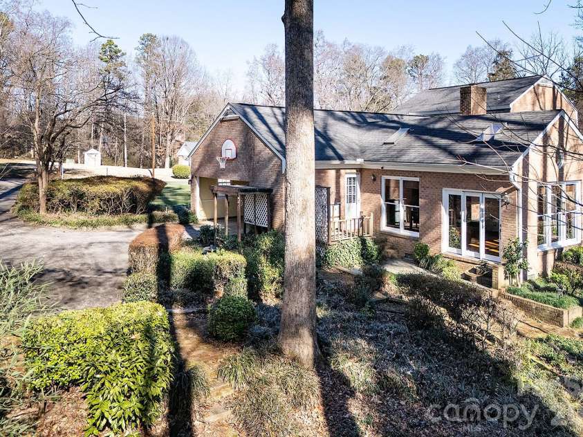 245 Spicewood Lane, Salisbury, NC 28147.  MLS# CAR4338561, YatesRealty ID 3724. 