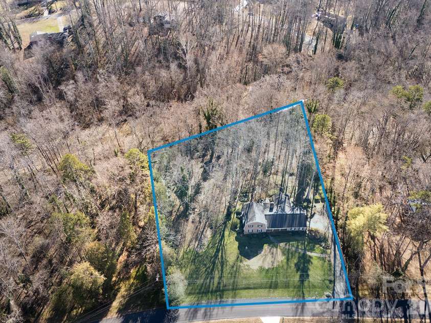 245 Spicewood Lane, Salisbury, NC 28147.  MLS# CAR4338561, YatesRealty ID 3724. 