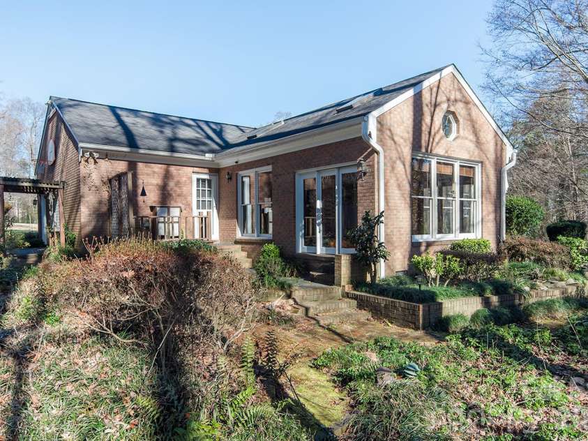 245 Spicewood Lane, Salisbury, NC 28147.  MLS# CAR4338561, YatesRealty ID 3724. 