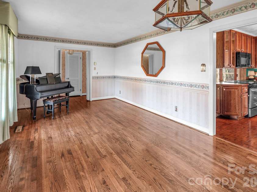 245 Spicewood Lane, Salisbury, NC 28147.  MLS# CAR4338561, YatesRealty ID 3724. 