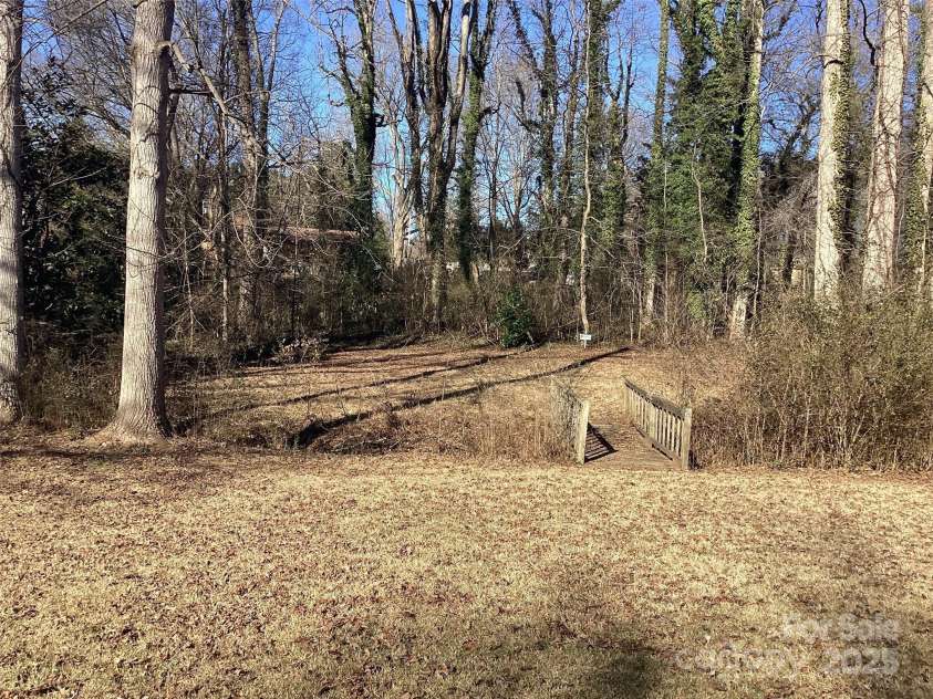 314 Little Street, Lincolnton, NC 28092.  MLS# CAR4222660, YatesRealty ID 3724. 
