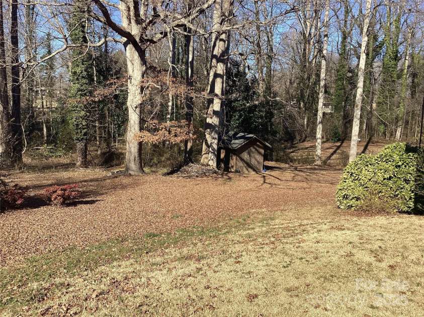 314 Little Street, Lincolnton, NC 28092.  MLS# CAR4222660, YatesRealty ID 3724. 