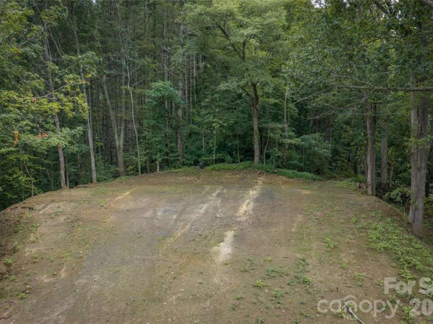 7 Wid Smith Road, Burnsville, NC 28714.  MLS# CAR4402087, YatesRealty ID 37241. Potential secondary homesite