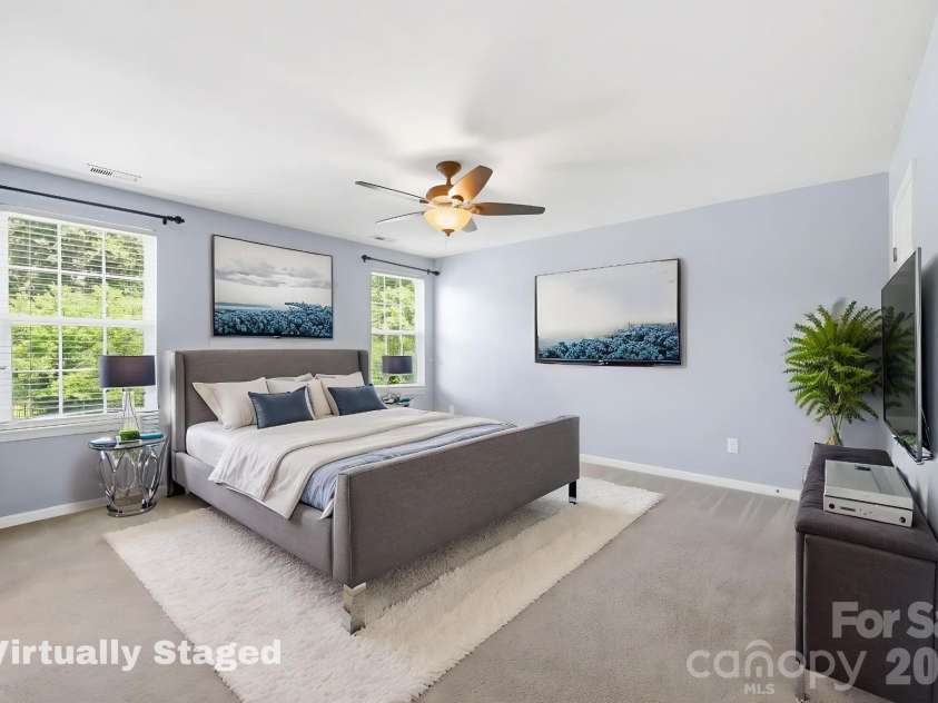 17026 Hugh Torance Parkway, Huntersville, NC 28078.  MLS# CAR4403398, YatesRealty ID 37242. Primary Bedroom