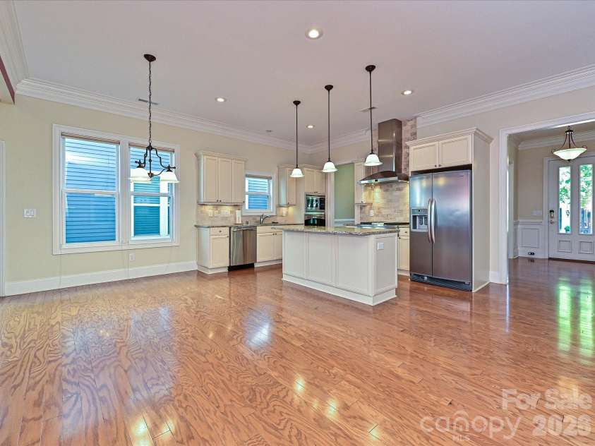 21816 Chapel Way, Cornelius, NC 28031.  MLS# CAR4400108, YatesRealty ID 37244. 