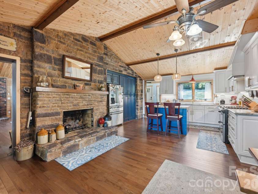 1367 Roundstone Road, Sherrills Ford, NC 28673.  MLS# CAR4401103, YatesRealty ID 37246. 