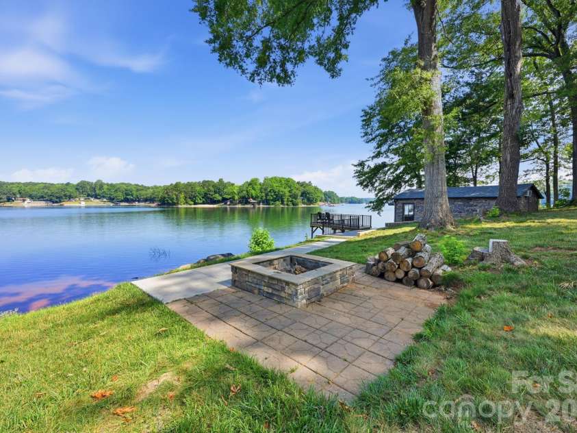 1367 Roundstone Road, Sherrills Ford, NC 28673.  MLS# CAR4401103, YatesRealty ID 37246. 