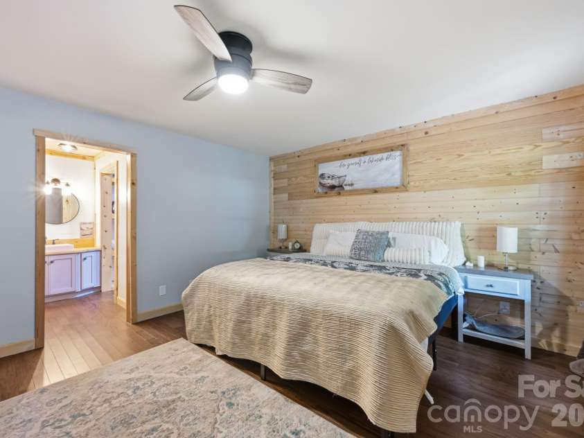 1367 Roundstone Road, Sherrills Ford, NC 28673.  MLS# CAR4401103, YatesRealty ID 37246. Second Bedroom