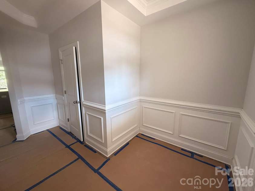 4371 Black Court, Harrisburg, NC 28075.  MLS# CAR4375352, YatesRealty ID 37247. Entryway