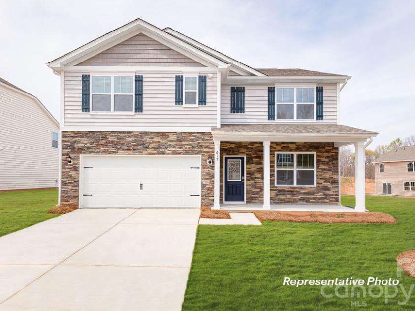 258 Wellshire Street, Mooresville, NC 28115.  MLS# CAR4398779, YatesRealty ID 37248. 