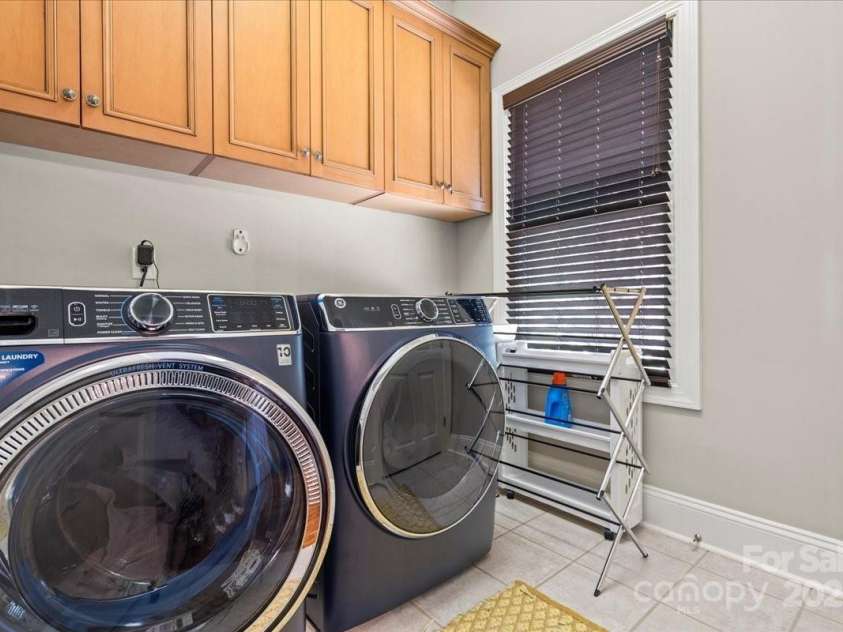 2429 Singleton Point, Liberty Hill, SC 29074.  MLS# CAR4297932, YatesRealty ID 3725. 