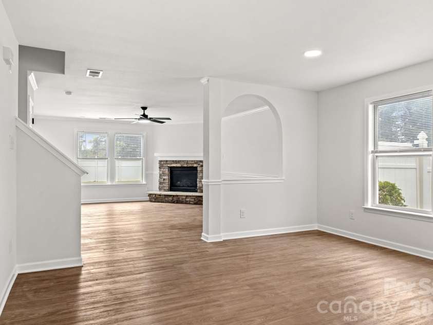 426 Brookhollow Drive, York, SC 29745.  MLS# CAR4391037, YatesRealty ID 37250. 