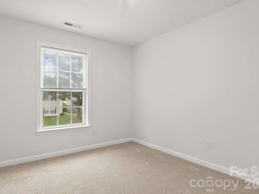 426 Brookhollow Drive, York, SC 29745.  MLS# CAR4391037, YatesRealty ID 37250. 