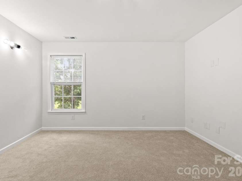 426 Brookhollow Drive, York, SC 29745.  MLS# CAR4391037, YatesRealty ID 37250. 