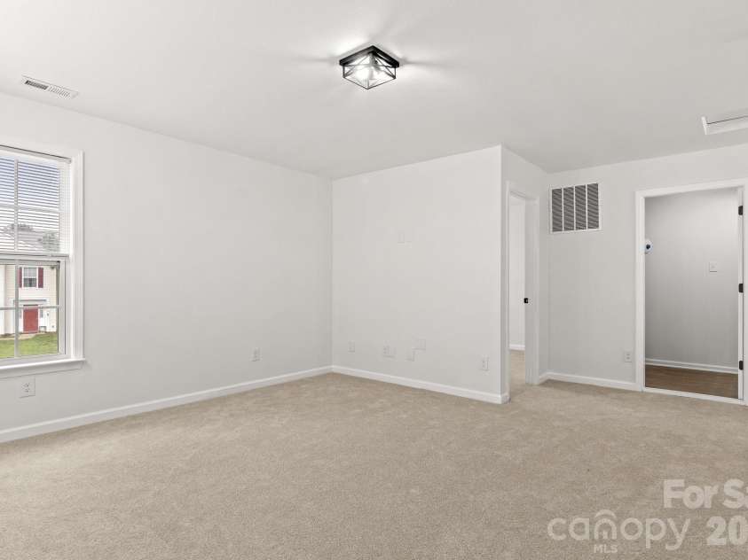 426 Brookhollow Drive, York, SC 29745.  MLS# CAR4391037, YatesRealty ID 37250. 