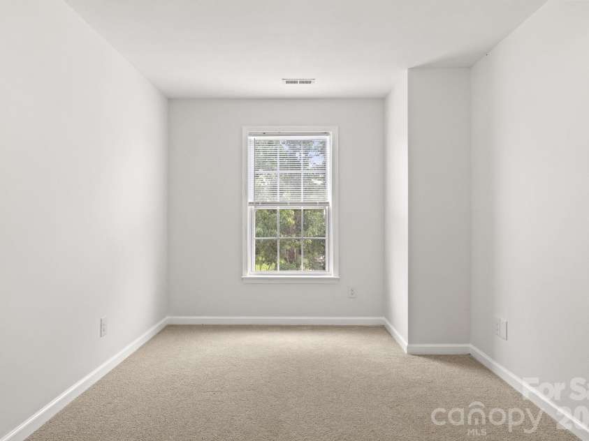 426 Brookhollow Drive, York, SC 29745.  MLS# CAR4391037, YatesRealty ID 37250. 