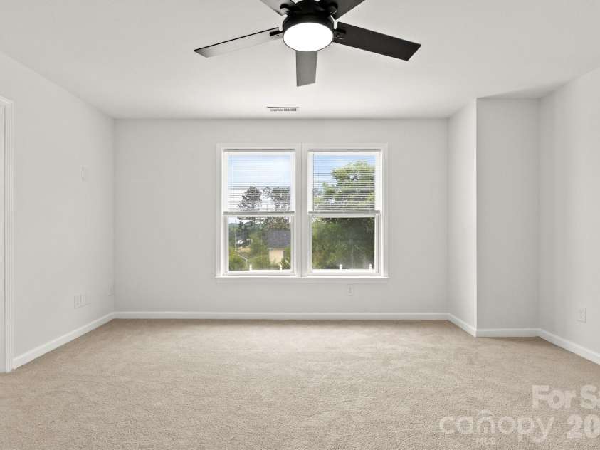 426 Brookhollow Drive, York, SC 29745.  MLS# CAR4391037, YatesRealty ID 37250. 