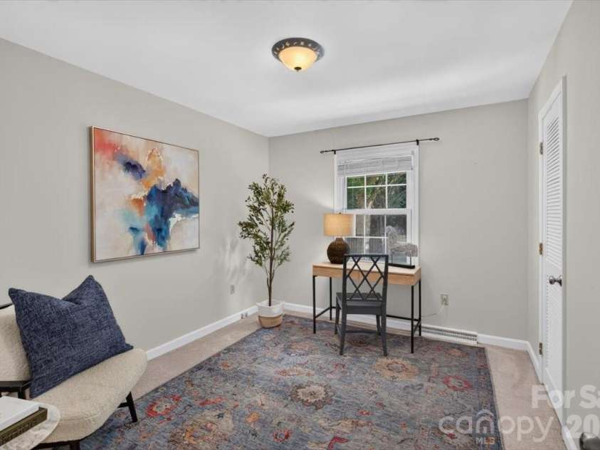 4124 Bridgewood Lane, Charlotte, NC 28226.  MLS# CAR4399322, YatesRealty ID 37252. 