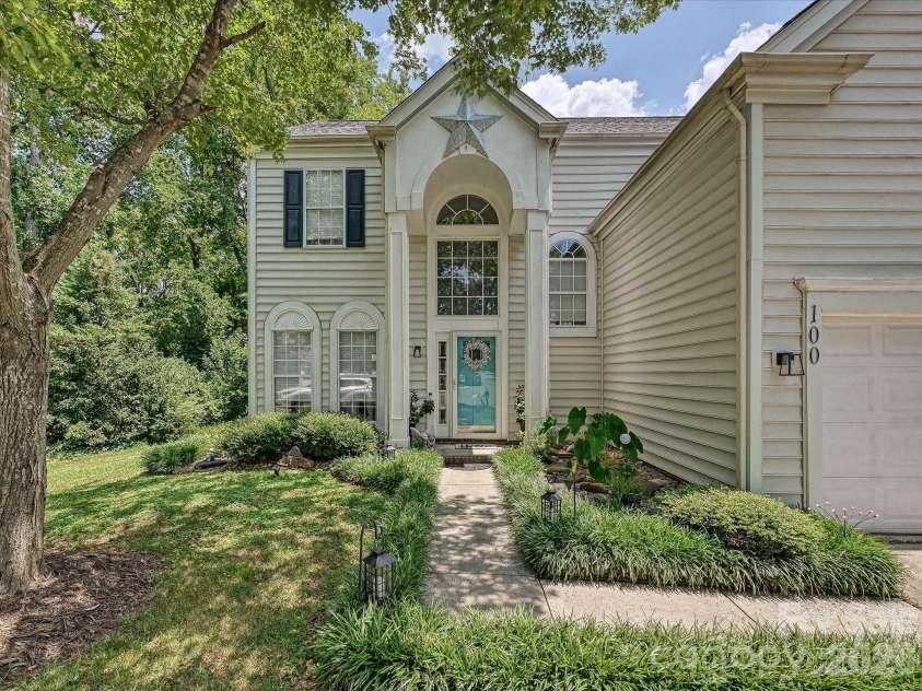 100 Aylesbury Lane, Indian Trail, NC 28079.  MLS# CAR4404850, YatesRealty ID 37253. 