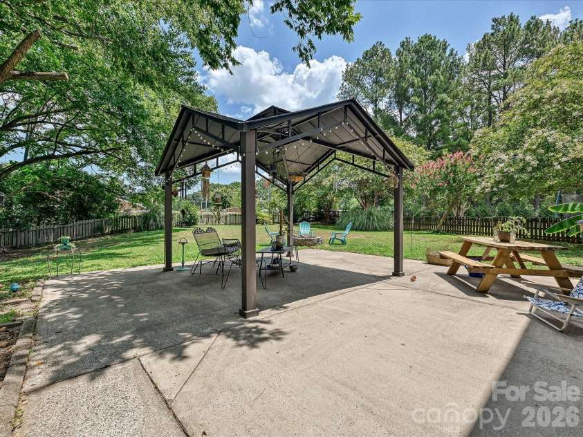 100 Aylesbury Lane, Indian Trail, NC 28079.  MLS# CAR4404850, YatesRealty ID 37253. 