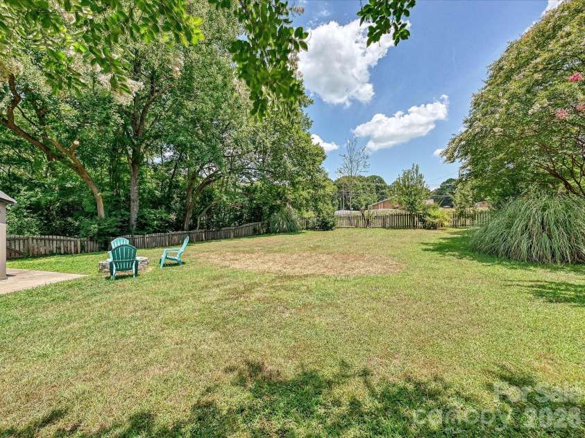 100 Aylesbury Lane, Indian Trail, NC 28079.  MLS# CAR4404850, YatesRealty ID 37253. 