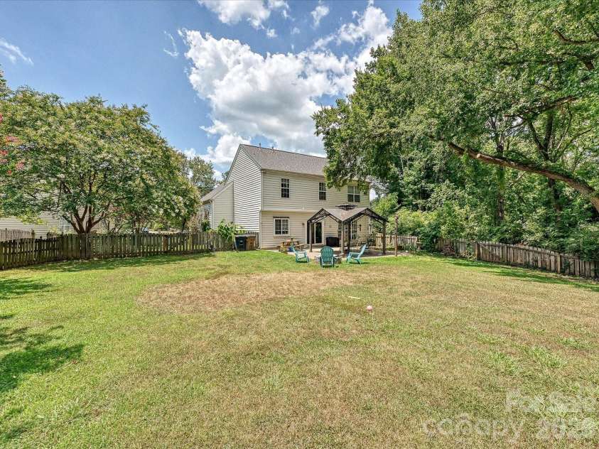 100 Aylesbury Lane, Indian Trail, NC 28079.  MLS# CAR4404850, YatesRealty ID 37253. 