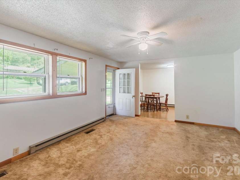 43 Open Valley Road, Marion, NC 28752.  MLS# CAR4404058, YatesRealty ID 37256. 