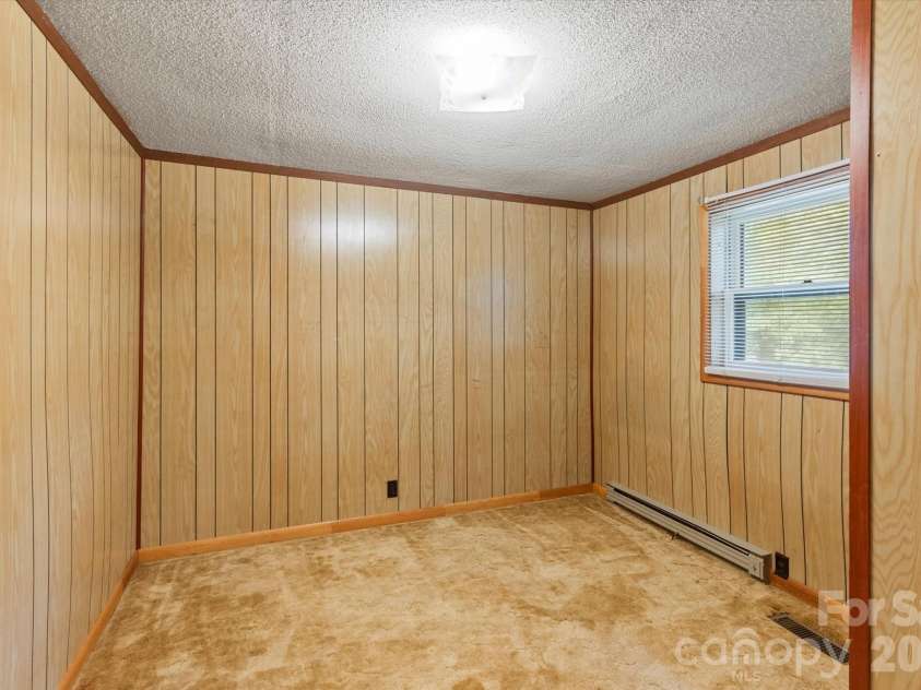43 Open Valley Road, Marion, NC 28752.  MLS# CAR4404058, YatesRealty ID 37256. 