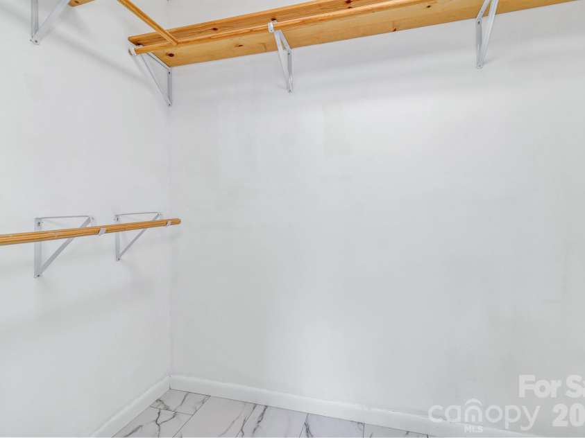 11 Aquarian Way, Leicester, NC 28748.  MLS# CAR4399952, YatesRealty ID 37257. Large closet