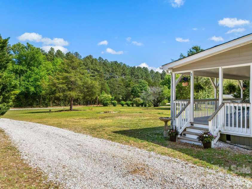 10718 Lancaster Highway, Waxhaw, NC 28173.  MLS# CAR4375827, YatesRealty ID 37258. 