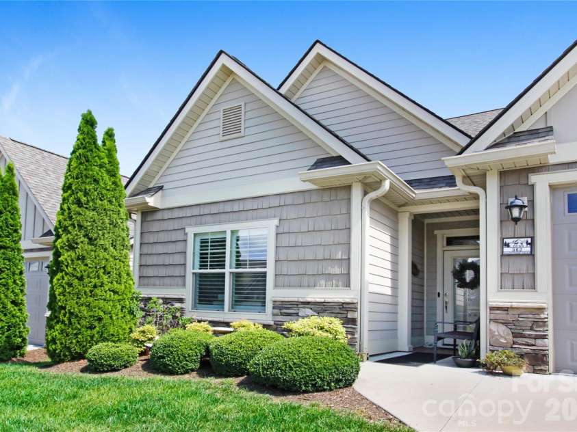 362 Windstone Drive, Fletcher, NC 28732.  MLS# CAR4400258, YatesRealty ID 37259. 