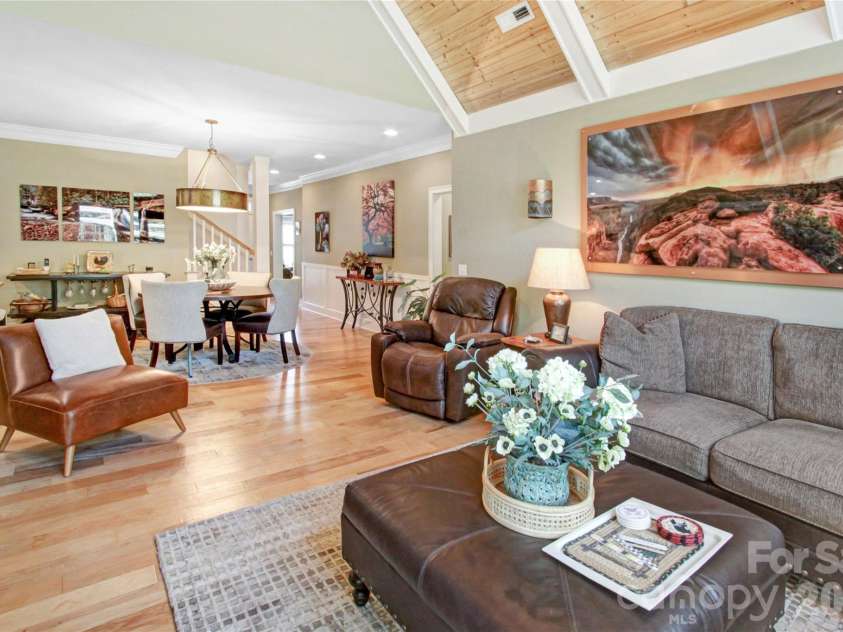 362 Windstone Drive, Fletcher, NC 28732.  MLS# CAR4400258, YatesRealty ID 37259. 