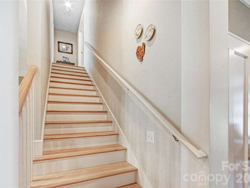 362 Windstone Drive, Fletcher, NC 28732.  MLS# CAR4400258, YatesRealty ID 37259. 