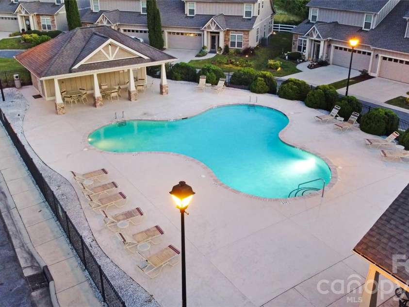 362 Windstone Drive, Fletcher, NC 28732.  MLS# CAR4400258, YatesRealty ID 37259. 