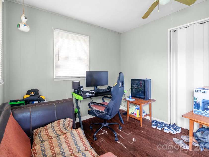 940 End Road, Chester, SC 29706.  MLS# CAR4290564, YatesRealty ID 3726. 