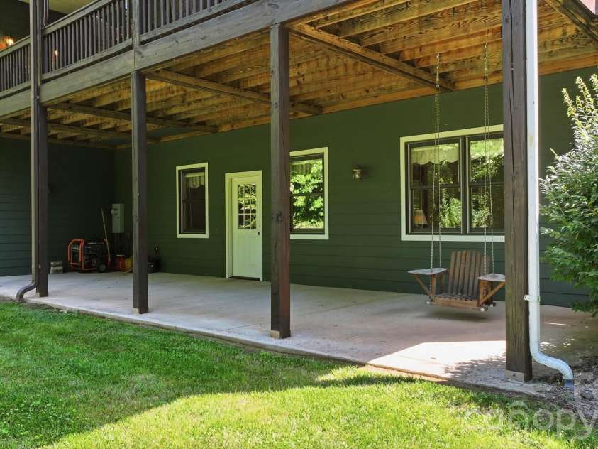 121 Forest Run Rd Forest Run Road, Whittier, NC 28789.  MLS# CAR4402161, YatesRealty ID 37261. 