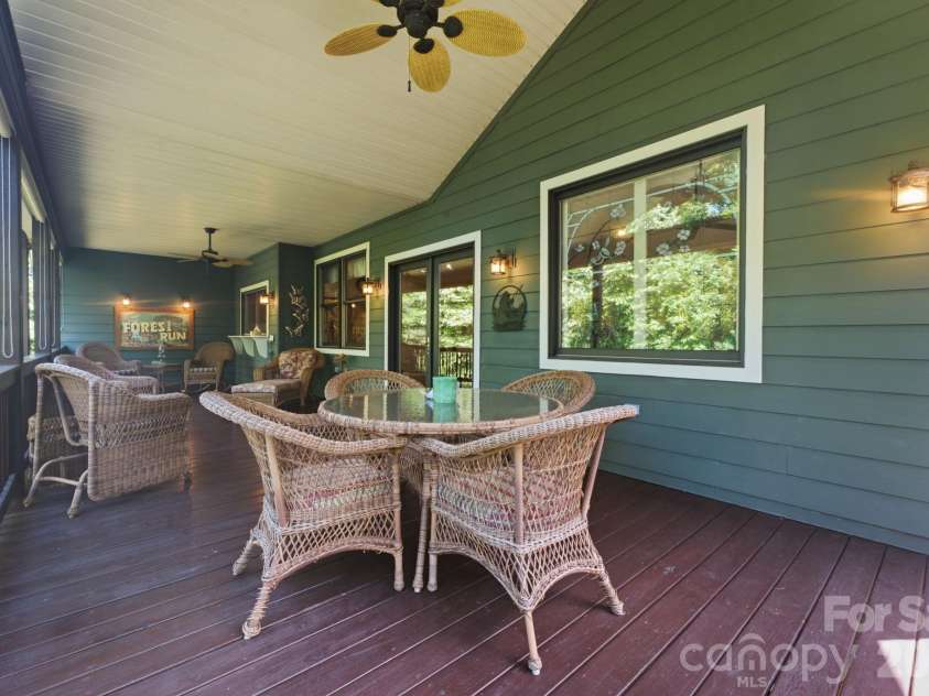 121 Forest Run Rd Forest Run Road, Whittier, NC 28789.  MLS# CAR4402161, YatesRealty ID 37261. 
