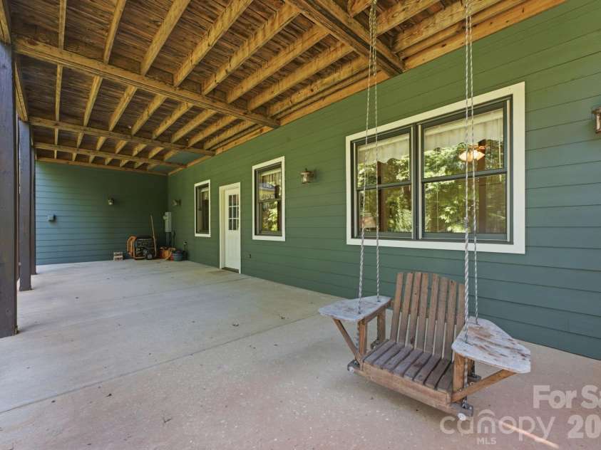 121 Forest Run Rd Forest Run Road, Whittier, NC 28789.  MLS# CAR4402161, YatesRealty ID 37261. 