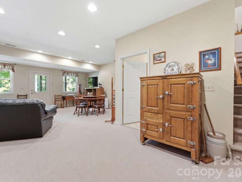 121 Forest Run Rd Forest Run Road, Whittier, NC 28789.  MLS# CAR4402161, YatesRealty ID 37261. 