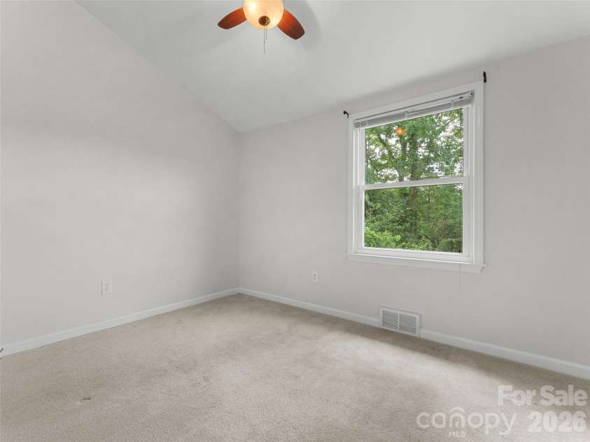 1705 Willow Road, Hendersonville, NC 28739.  MLS# CAR4399528, YatesRealty ID 37264. 