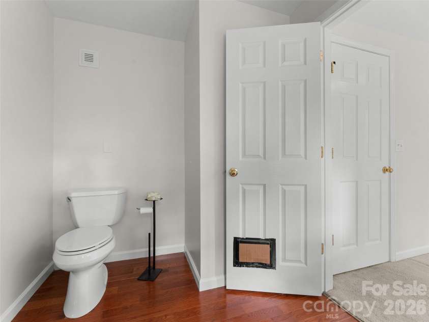 1705 Willow Road, Hendersonville, NC 28739.  MLS# CAR4399528, YatesRealty ID 37264. 