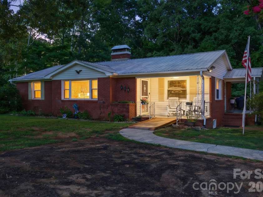 309 Sowers Ferry Road, Salisbury, NC 28144.  MLS# CAR4404817, YatesRealty ID 37265. 